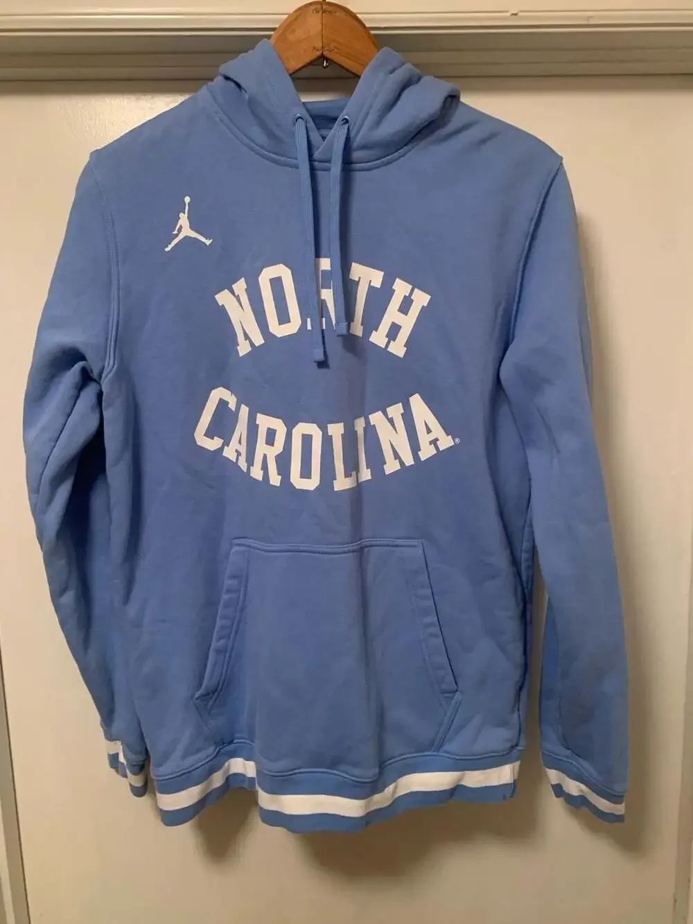 Jordan Brand North Carolina Tar Heels Sideline Fleece Pullover Hoodie Large